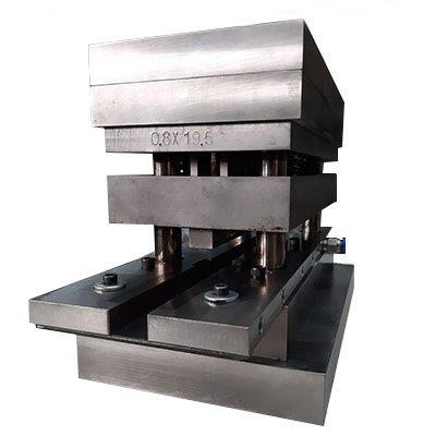 Serviço de prensa excentrica